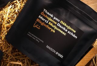 coffee doypack packaging lable black gold